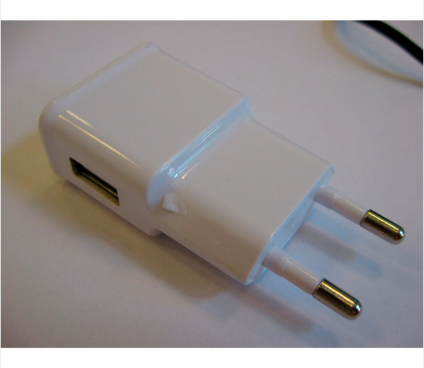 Billede af USB oplader
