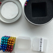 Buck ball dekompression legetøj - 5 mm 216 magiske perler